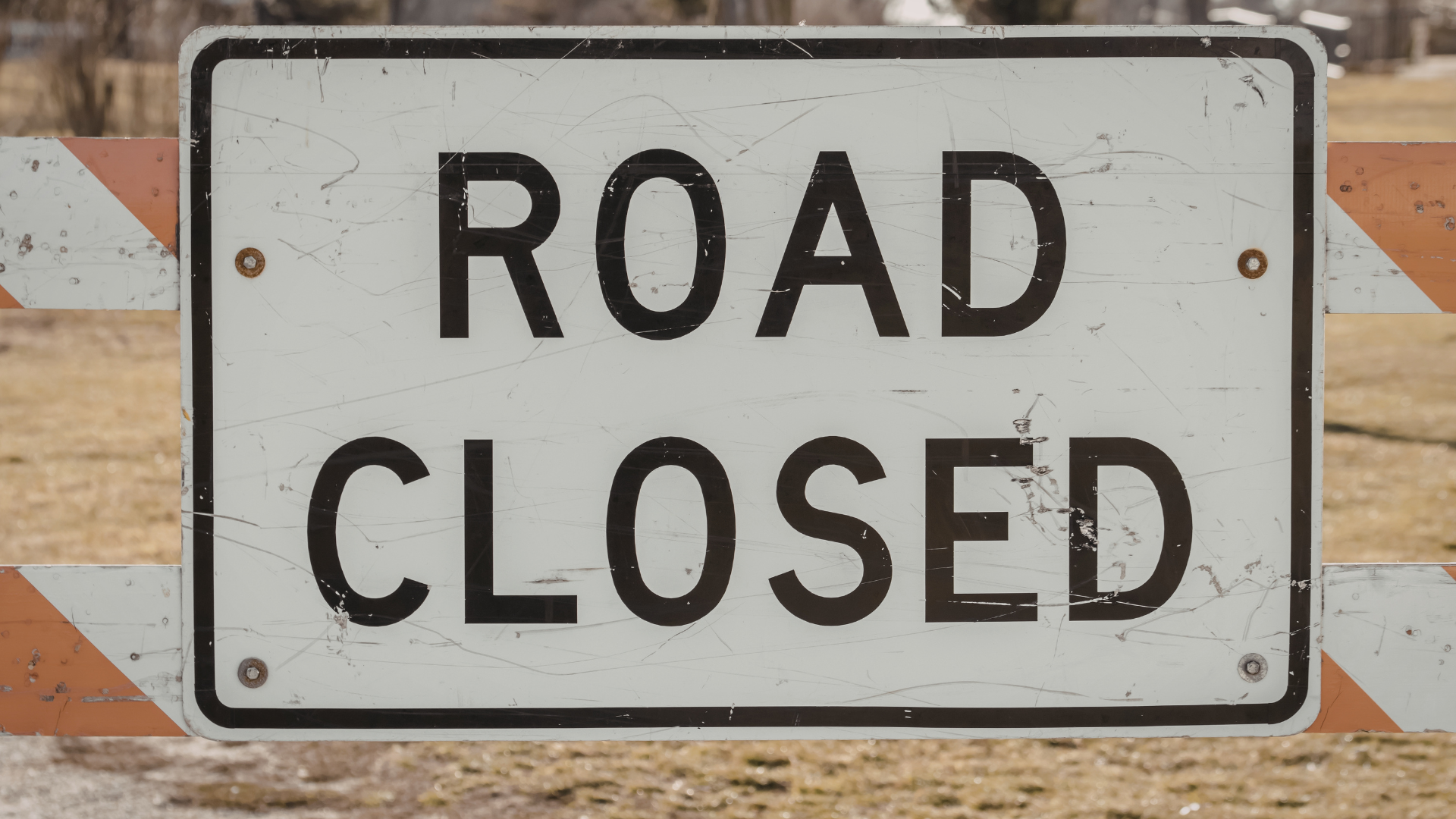 One Killed in Burbank Freeway Crash That Closed Ramp